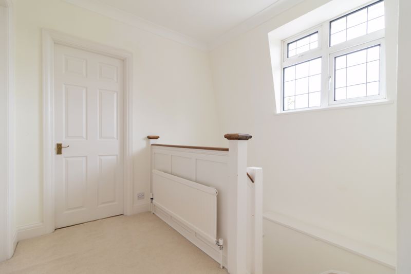 6 Rushton Avenue South Godstone